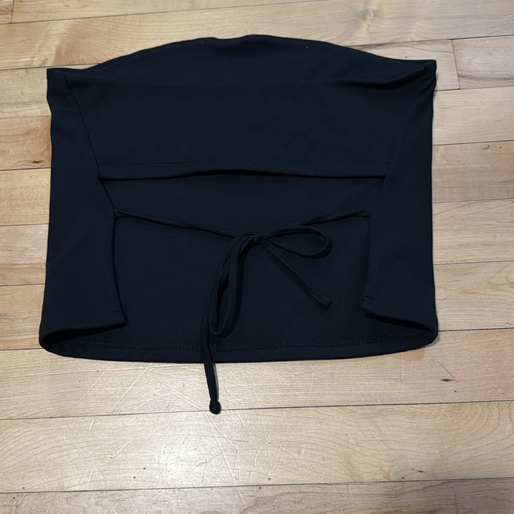 Strapless open back top - Picture 3 of 5